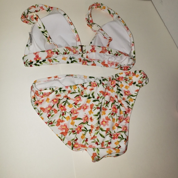 Shade & Shore Swimsuit Small - Picture 7 of 11